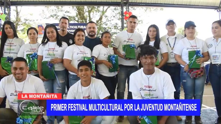 Primer festival multicultural por la juventud Montañitense