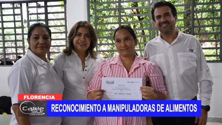 Reconocimiento a manipuladoras de alimentos