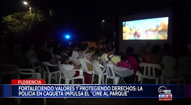 la policía comunitaria se une al grupo de protección a la infancia y adolescencia y la junta de acción comunal para llevar a cabo una impactante iniciativa: llamada ‘cine al parque’.