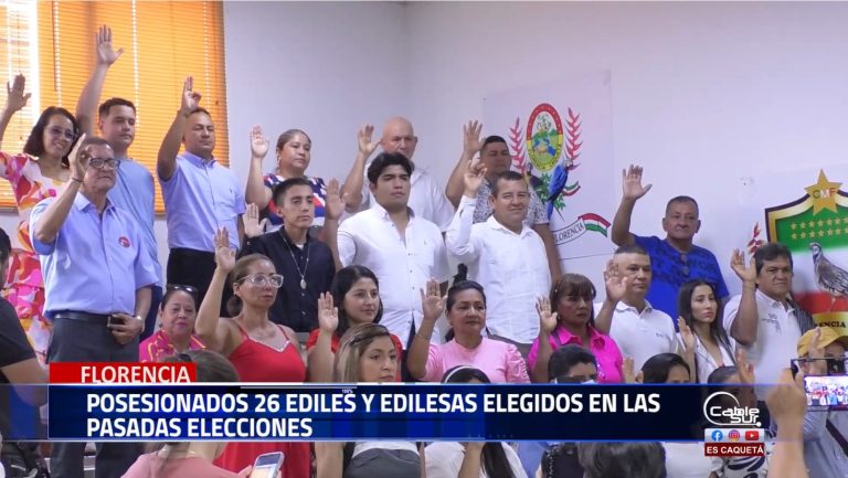 El alcalde de Florencia posesiono a 26 ediles y edilesas elegidos por elección popular el pasado 17 de noviembre completando 66 personas en la corporación, quienes desempeñaran un rol fundamental como puente entre las comunidades y la administración municipal, facilitando la identificación y resolución de problemas en cada sector.