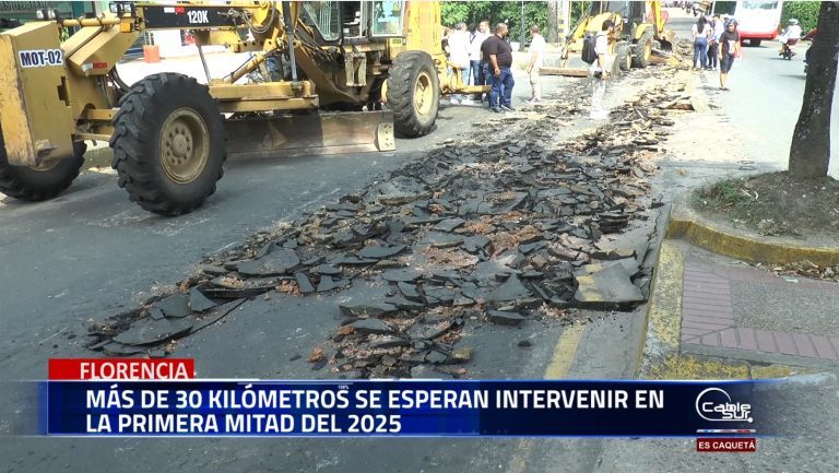 La Alcaldía de Florencia avanza en su plan de mejoramiento vial, con la meta de intervenir más de 30 kilómetros en la primera mitad del 2025