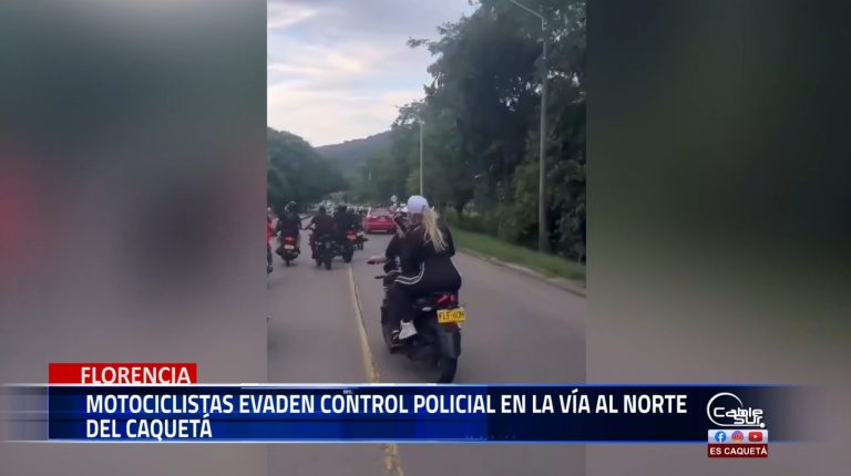 Un acto de imprudencia vial ha generado preocupación entre las autoridades. un grupo de motociclistas evadió un puesto de control en la salida de Florencia.