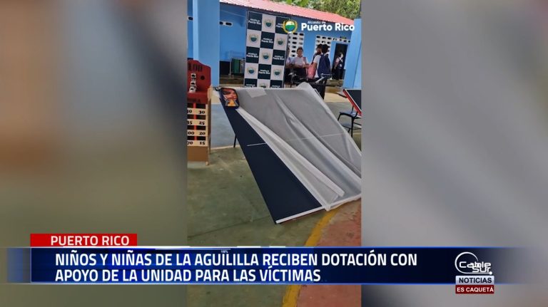 Por directriz del Alcalde Panelas Robinson Ánzola, la administración municipal llegó hasta la comunidad de la Aguililla para entregar una dotación destinada a la infancia.