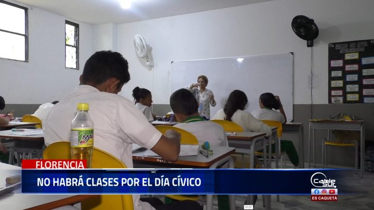 El secretario de Educación Municipal, Fener de los Ríos, anuncia que no habrá clases el 18 de marzo debido al día cívico convocado a nivel nacional.