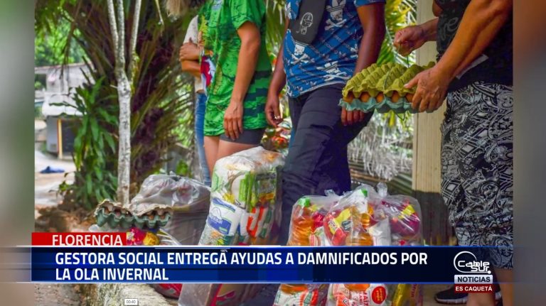 Ante la emergencia ocasionada por la intensa ola invernal, la gestora social de Florencia, junto con su equipo de trabajo, ha liderado una jornada de apoyo humanitario en el barrio Alameda.