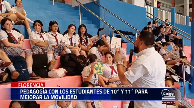 Pedagogía con los estudiantes de 10° y 11° para mejorar la movilidad.