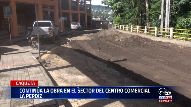 La gobernación del departamento del Caquetá en cabeza de la secretaria de Infraestructura departamental Carolina Tamayo da a conocer la continuidad de la obra en el sector de la calle 13 entre carrera 11 y 9 en el centro comercial la Perdiz.