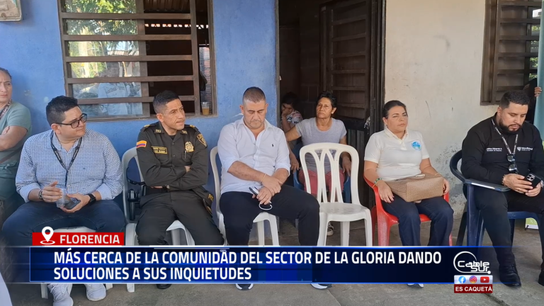El alcalde encargado, Eduardo Becerra, se reunió con los habitantes del sector La Gloria para escuchar de primera mano sus inquietudes y avanzar en soluciones concretas.