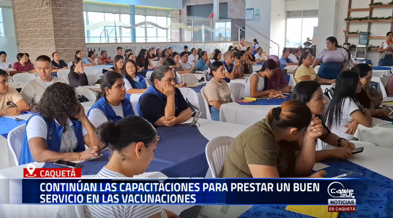 Gracias a la articulación entre la Secretaría de Salud Departamental y la Organización Panamericana de la Salud, los vacunadores del Programa Ampliado de Inmunización (PAI) en Caquetá se capacitan para fortalecer su labor en el territorio.