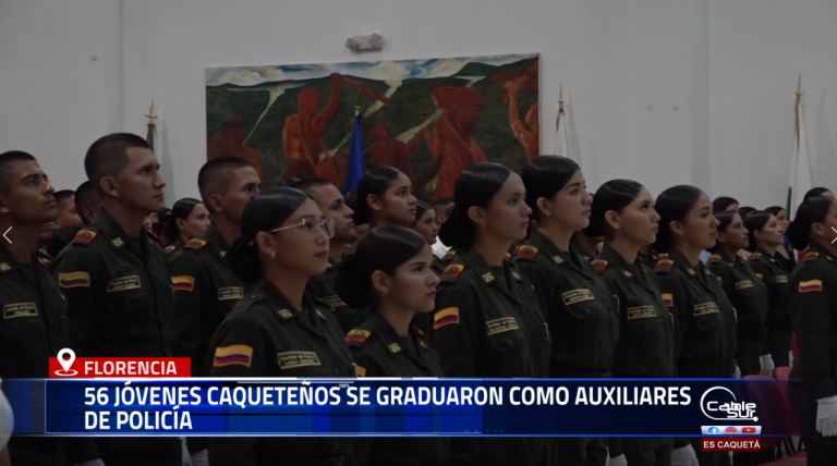 En una ceremonia institucional, 56 jóvenes auxiliares de Policía hicieron su juramento de bandera en el Departamento de Policía Caquetá, asumiendo el compromiso de servir y proteger a la comunidad.