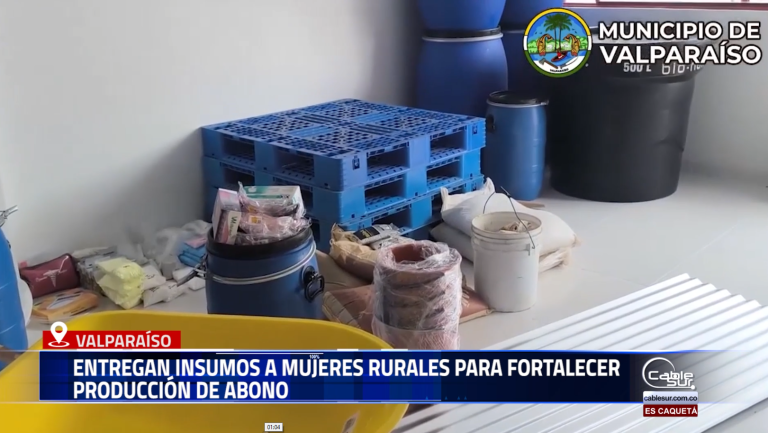 Un grupo de mujeres emprendedoras de Valparaíso recibió apoyo con insumos y materiales que impulsarán su proyecto productivo de abonos naturales, como parte de una estrategia para fortalecer la extensión agropecuaria en la región.