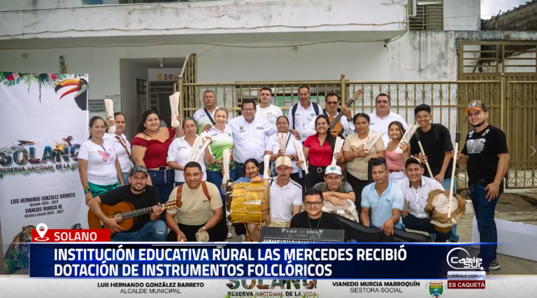 La administración municipal de Solano, bajo el lema “Solano Reserva Nacional de la Vida”, adelantó una nueva entrega de dotación cultural en el área rural.