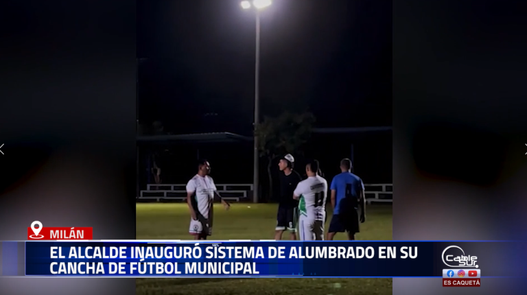 La Alcaldía de Milán puso en funcionamiento un moderno sistema de iluminación en la cancha de fútbol municipal, permitiendo la práctica deportiva en horarios nocturnos y mejorando las condiciones de seguridad y recreación para la comunidad.