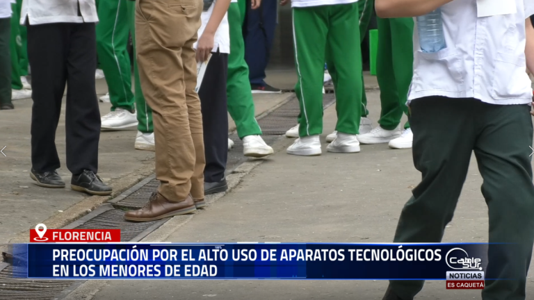 Preocupa el alto uso de aparatos tecnológicos entre menores de edad, una situación que podría afectar su desarrollo físico, emocional y social.