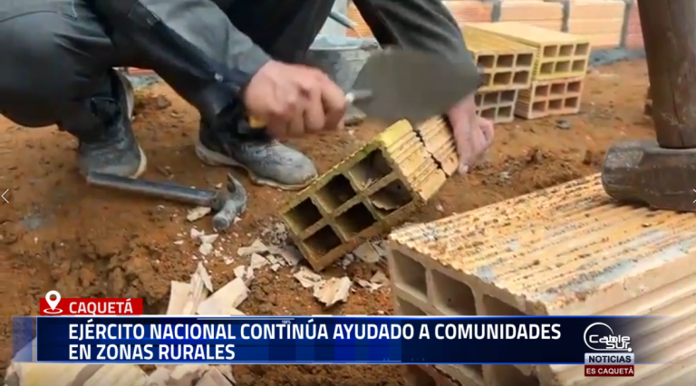 El Batallón de Acción Integral y el Batallón de Ingenieros Liborio Mejía del Ejército Nacional llegaron hasta las zonas más apartadas del territorio para acompañar a las comunidades en la construcción de viviendas y espacios de encuentro.