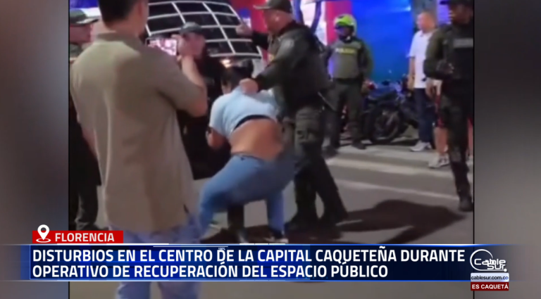Un operativo adelantado por la Policía Nacional para recuperar el espacio público en el centro de Florencia terminó en enfrentamientos con vendedores ambulantes, generando alteraciones del orden público y la intervención de las autoridades.